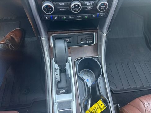 Used 2022 Subaru Ascent Touring w/ Popular Package #2A AWD/4WD image 23