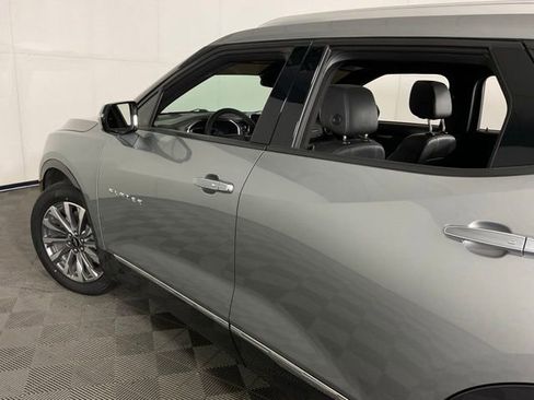 Used 2023 Chevrolet Blazer Premier FWD image 42