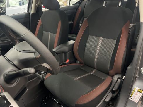 New 2025 Nissan Versa SR image 28