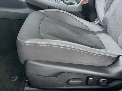 Certified 2026 Subaru Crosstrek 2.5i Premium AWD/4WD image 17