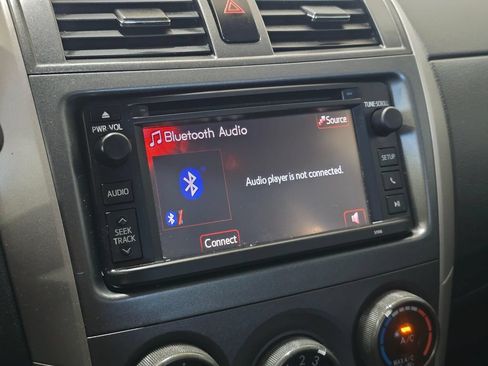 Used 2013 Toyota Corolla S FWD image 15
