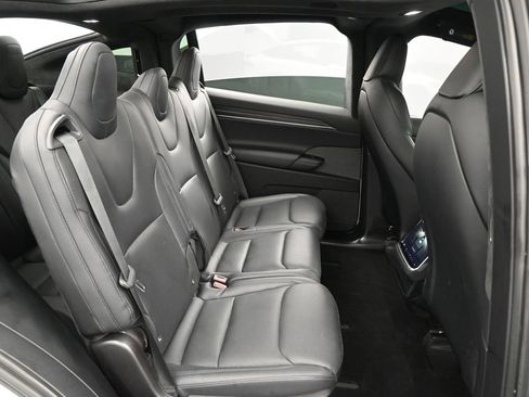 Used 2023 Tesla Model X AWD/4WD image 32