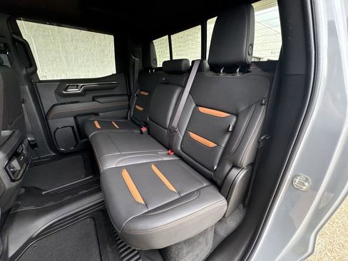 Certified 2024 GMC Sierra 1500 AT4 w/ Technology Package AWD/4WD image 26