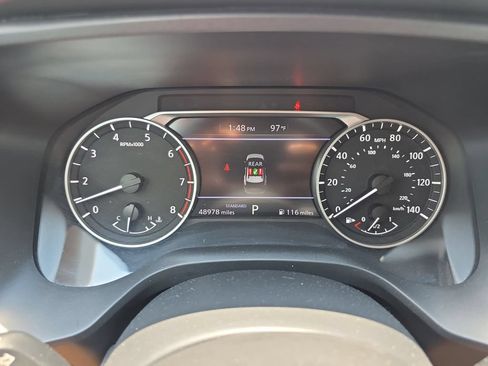 Used 2024 Nissan Rogue S FWD image 7