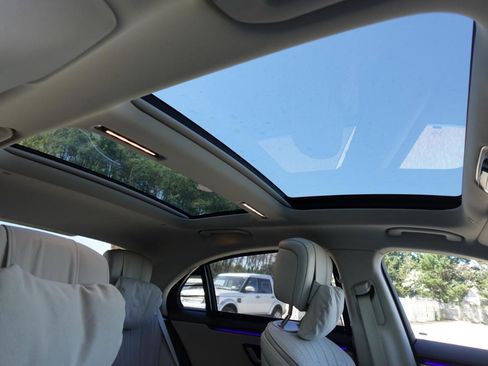 Used 2023 Mercedes-Benz S 580 4MATIC Sedan image 19