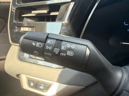 Used 2025 Lexus RX 350 AWD w/ Convenience Package image 26
