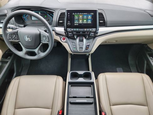Certified 2024 Honda Odyssey EX-L image 25