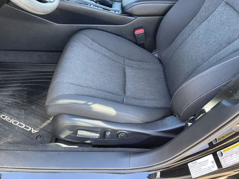 Used 2023 Honda Accord EX image 3