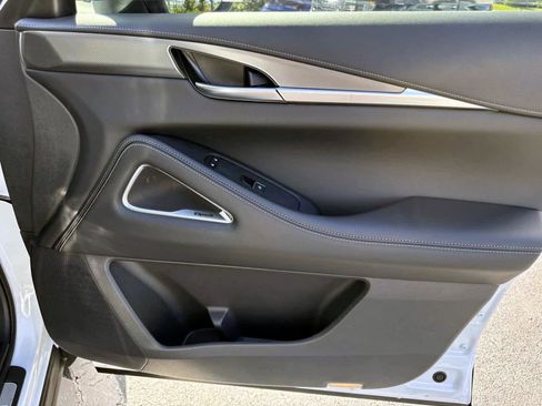 New 2026 INFINITI QX60 Luxe w/ Cargo Package image 13