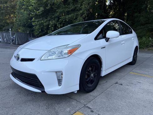 Used 2013 Toyota Prius Three FWD image 15