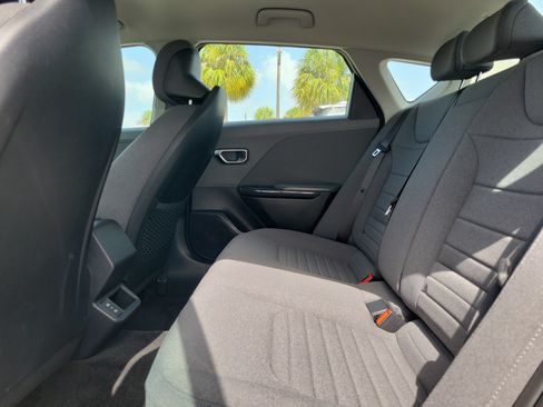 Used 2025 Kia K4 EX FWD image 14