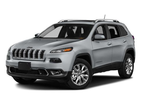 Used 2017 Jeep Cherokee High Altitude AWD/4WD image 3