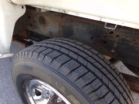 Used 2007 Chevrolet Silverado 2500 LT image 30