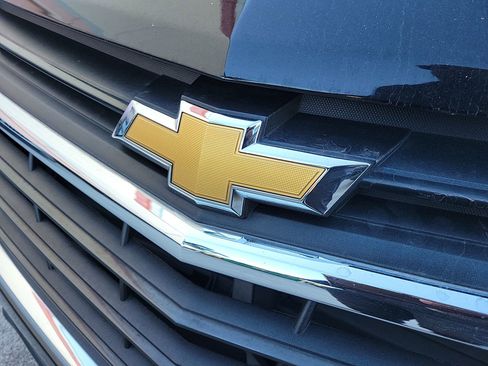 Used 2020 Chevrolet Equinox LS image 8