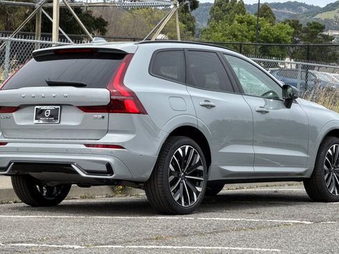 New 2026 Volvo XC60 B5 Ultra w/ Protection Package Premier image 2
