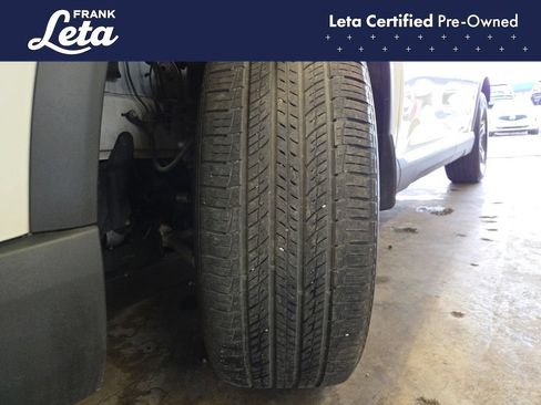 Used 2025 Honda Pilot EX-L image 25