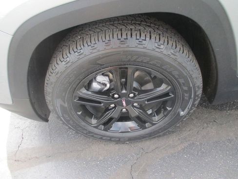 Used 2023 GMC Terrain AT4 w/ Infotainment Package II AWD/4WD image 14