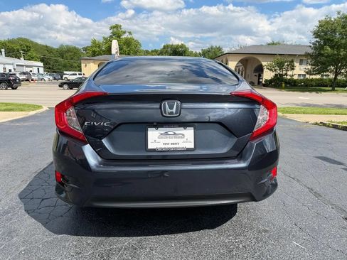 Used 2018 Honda Civic LX image 8