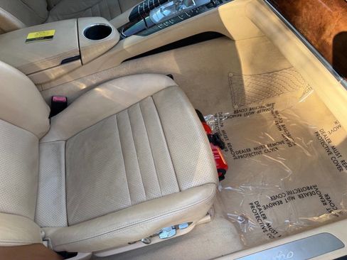 Used 2010 Porsche Panamera Turbo image 25