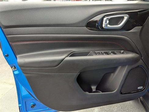 New 2026 Jeep Compass Trailhawk w/ Sun, Sound & Navigation Group image 10