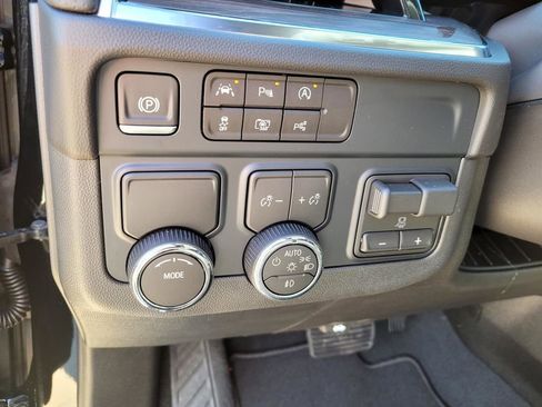 New 2026 Chevrolet Tahoe Premier w/ Sun And Tow Package image 19