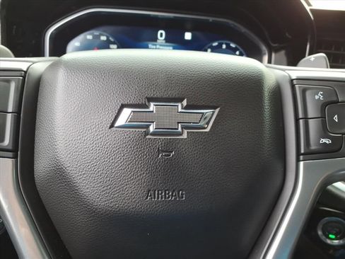 Used 2022 Chevrolet Silverado 1500 RST w/ Redline Edition image 14