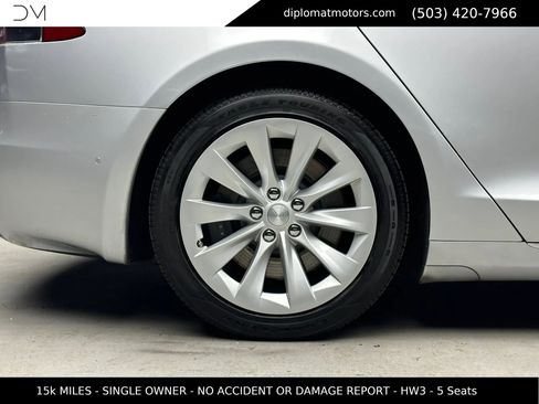 Used 2017 Tesla Model S 75 RWD image 41