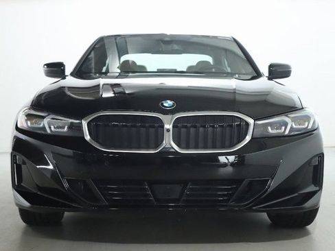 Used 2026 BMW 330i xDrive Sedan w/ Premium Package AWD/4WD image 6