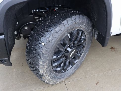 New 2026 Chevrolet Silverado 3500 LT w/ Trail Boss Package image 47