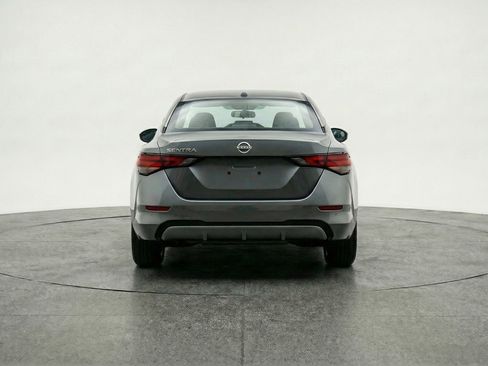 Used 2025 Nissan Sentra S image 7