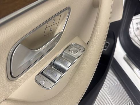 Used 2022 Mercedes-Benz GLE 350 image 32