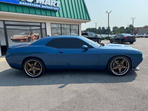 Used 2022 Dodge Challenger R/T w/ Plus Package RWD image 2
