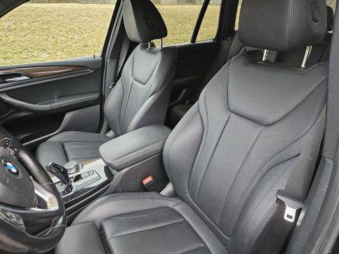 Used 2019 BMW X3 sDrive30i w/ Premium Package image 11