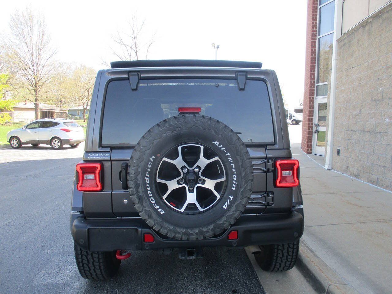 Used 2020 Jeep Wrangler Unlimited Rubicon AWD/4WD image 6