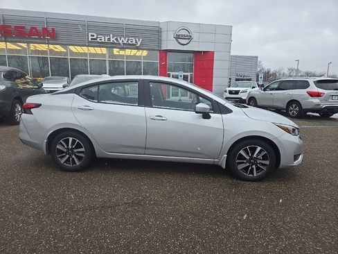 New 2025 Nissan Versa SV w/ Trunk Package image 8