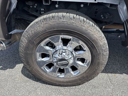 Used 2019 Ford F250 Lariat w/ Lariat Ultimate Package AWD/4WD image 18