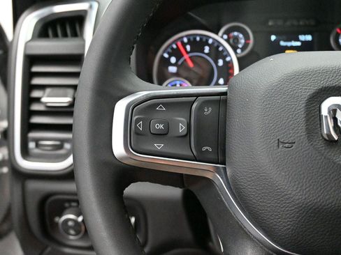 Used 2025 RAM 3500 Big Horn AWD/4WD image 11