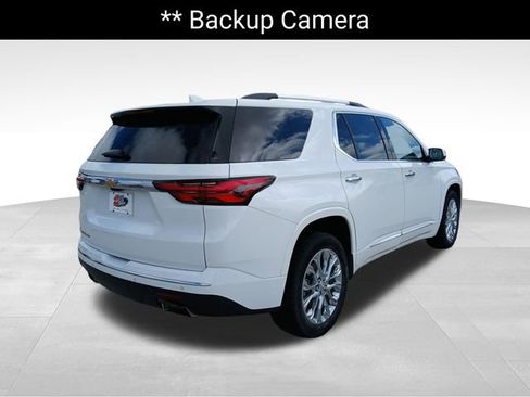 Used 2022 Chevrolet Traverse High Country w/ LPO, Floor Liner Package AWD/4WD image 5