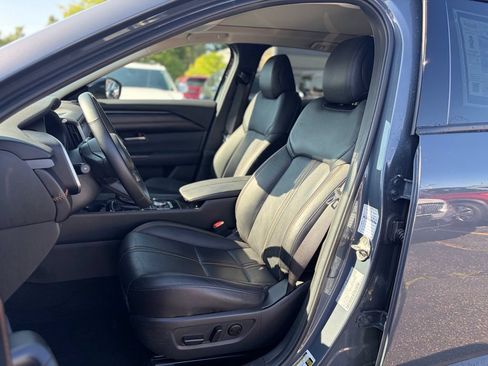 Used 2025 MAZDA CX-50 AWD 2.5 Hybrid w/ Premium Pkg image 21