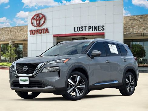 Used 2022 Nissan Rogue SL w/ SL Premium Package FWD image 1