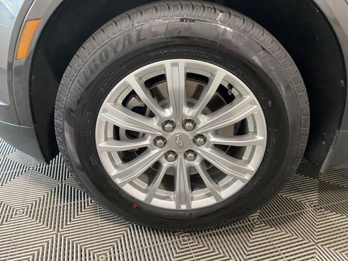 Used 2018 Cadillac XT5 FWD image 10