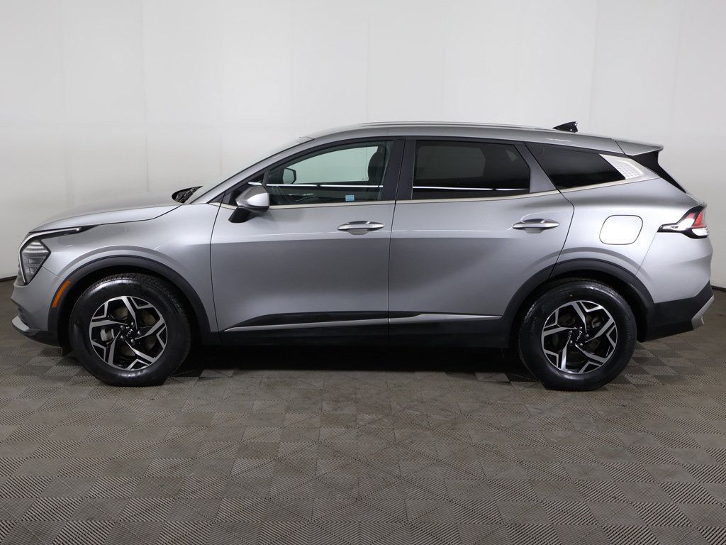 Used 2024 Kia Sportage LX FWD image 15
