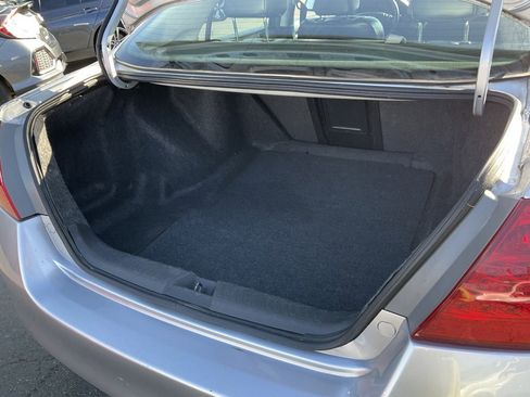 Used 2006 Honda Accord EX-L image 8