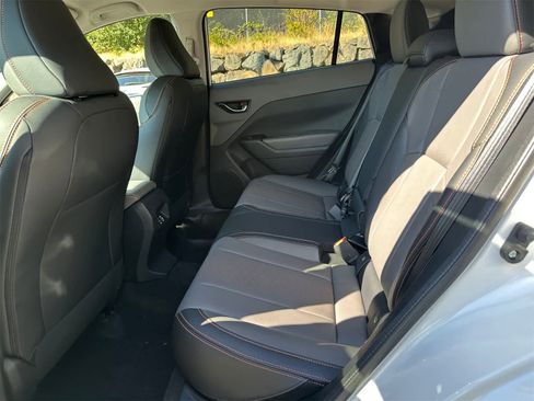 New 2025 Subaru Crosstrek 2.5i Limited image 10