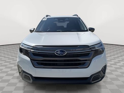 Used 2025 Subaru Forester Limited w/ Popular Package AWD/4WD image 10