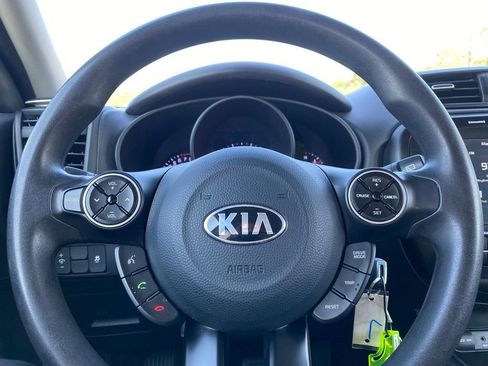 Used 2019 Kia Soul + FWD image 16