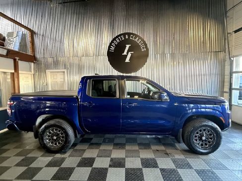 Used 2022 Nissan Frontier SV image 7