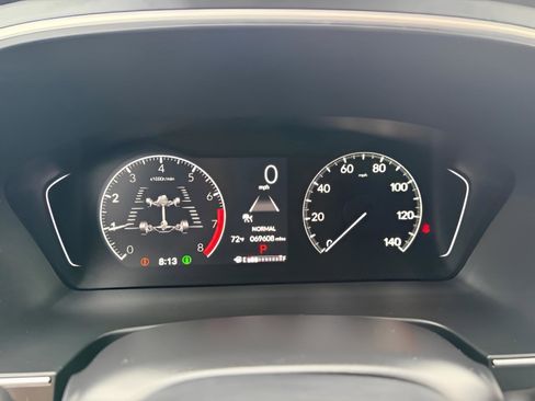 Certified 2024 Honda Pilot Touring image 15