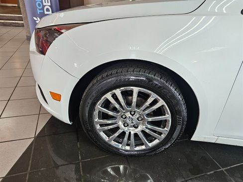 Used 2012 Chevrolet Cruze Eco image 33