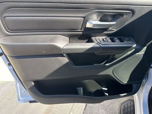New 2026 RAM 1500 Express AWD/4WD image 10